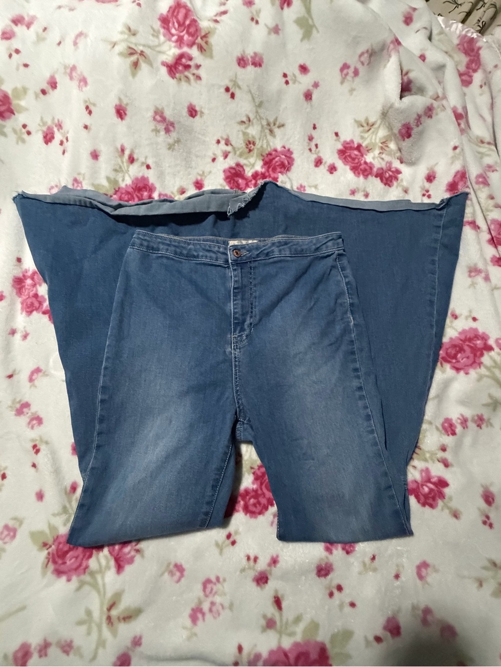 We The Free Mid Blue Wide-Leg Flare Jeans